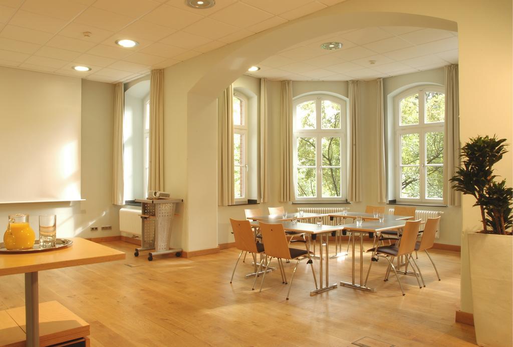 Hotel Mutterhaus Duesseldorf Bagian luar foto