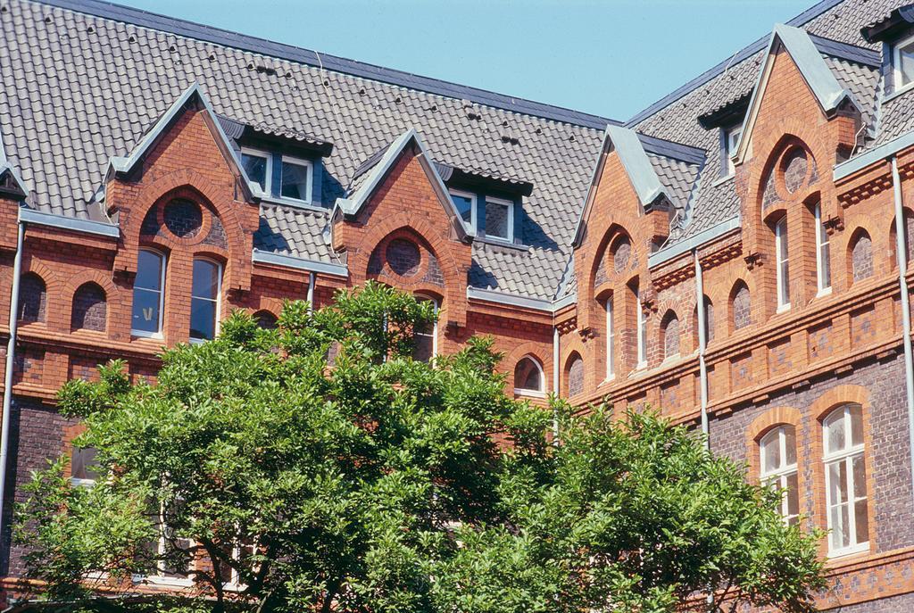 Hotel Mutterhaus Duesseldorf Bagian luar foto